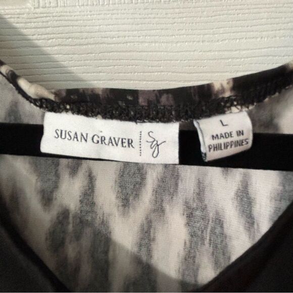 Susan Graver Black/Gray Animal Print Pullover Top Scoop Neck 3/4 Slv Sz Large - Picture 3 of 7
